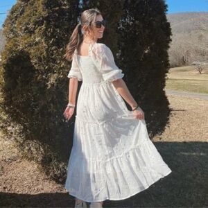 31) 22 X 29 Kingston White